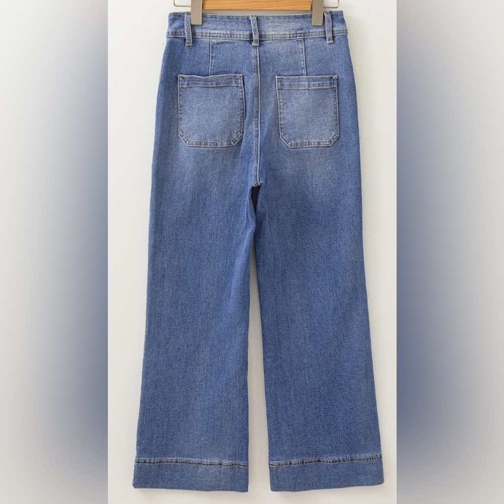 High Waist Bootcut Cropped Jean - Picture 5 of 8